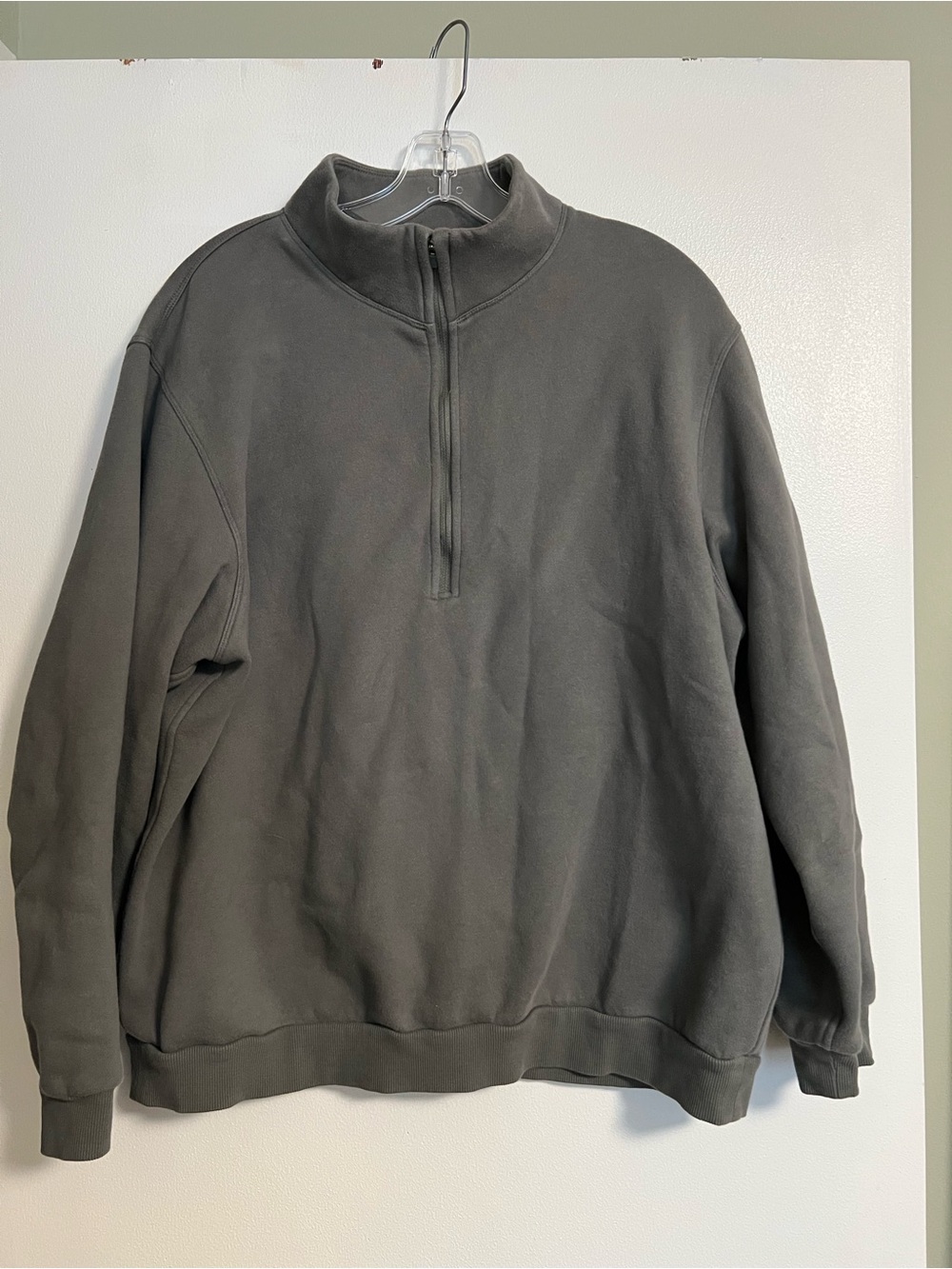 CRZ YOGA Men's Half-Zip Pullover - Charcoal